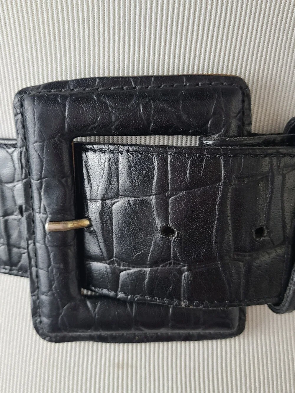Ann Taylor Italian Croc Print Genuine Leather Vintage Belt